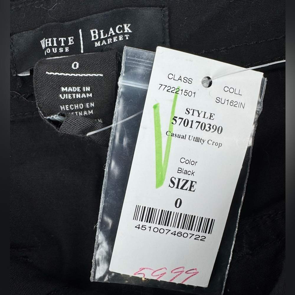 NWT White House Black Market Black Casual Cargo Crop - Picture 7 of 7